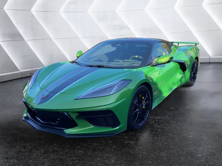 Corvette C8