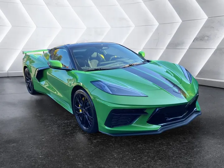 Corvette C8
