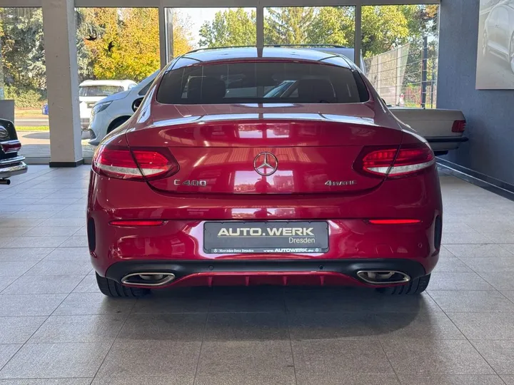 Mercedes-Benz C 400