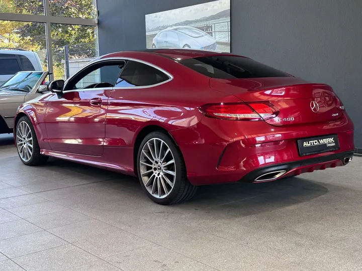 Mercedes-Benz C 400