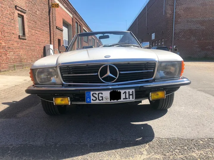 Mercedes-Benz SL 280