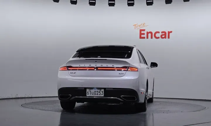 Lincoln MKZ