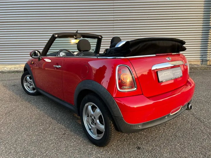 MINI Cooper Cabrio