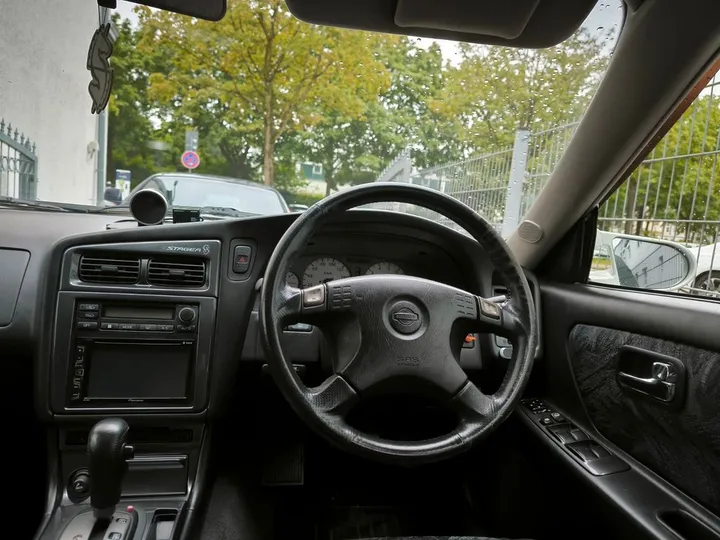 Nissan Skyline
