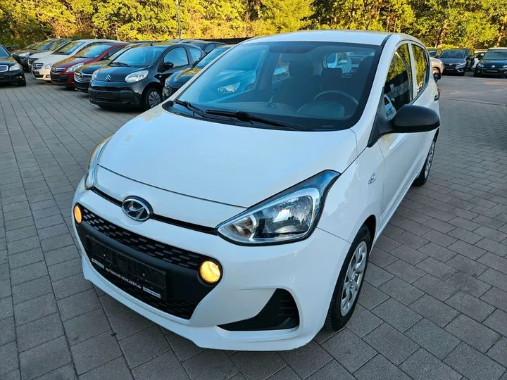 Hyundai i10