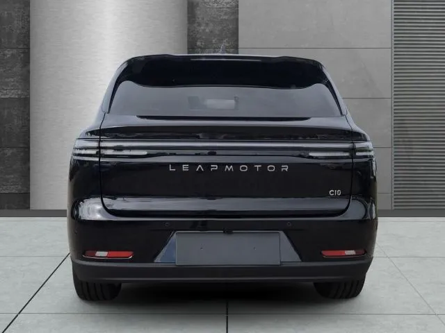Leapmotor C10