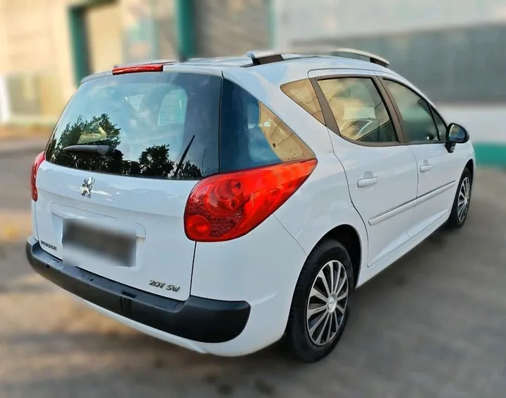 Peugeot 207