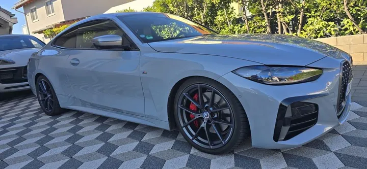 BMW M440