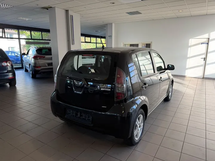 Daihatsu Sirion