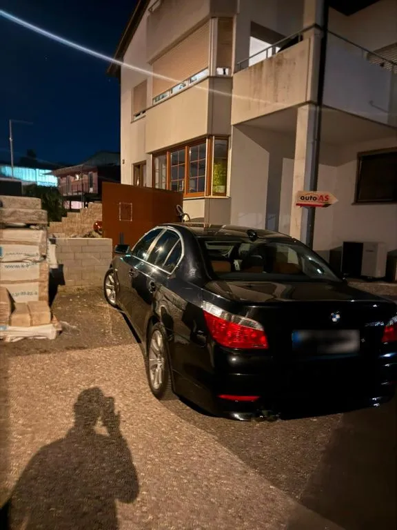 BMW 525
