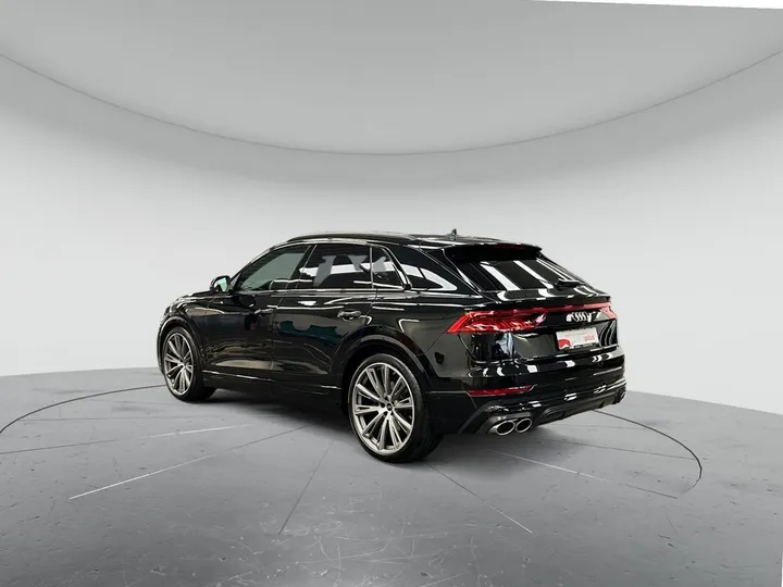 Audi SQ8