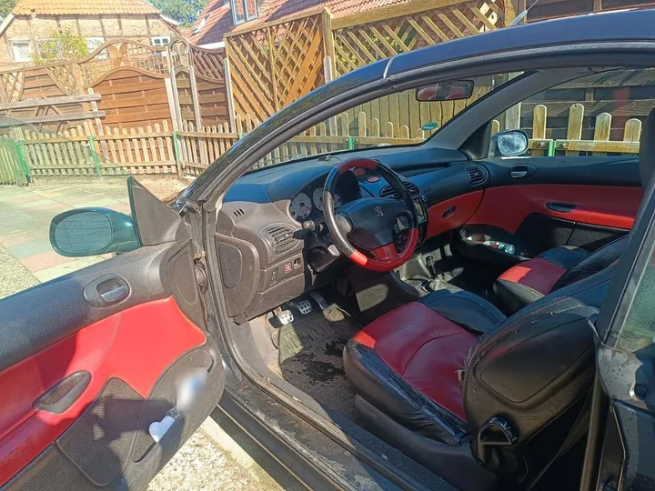 Peugeot 206