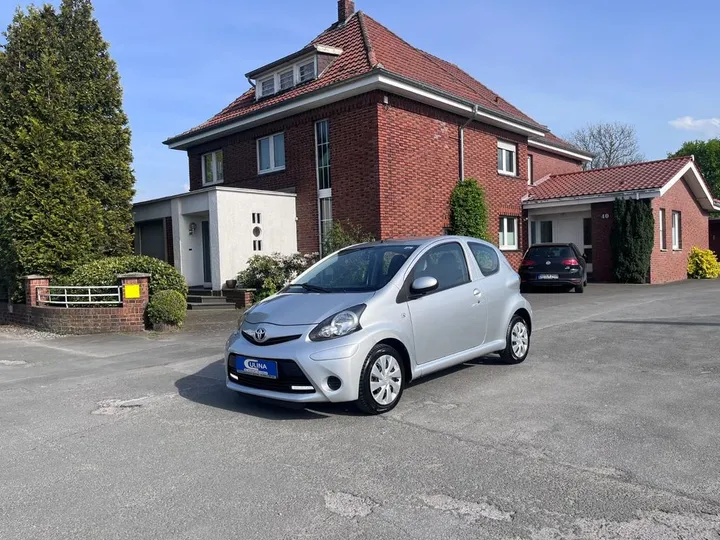 Toyota Aygo (X)