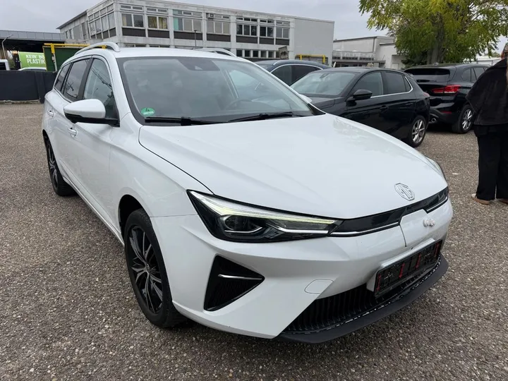 MG MG5