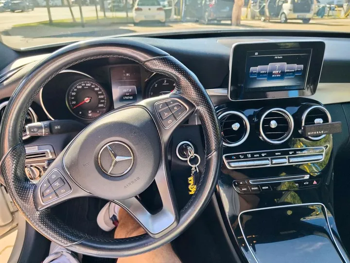 Mercedes-Benz C 180