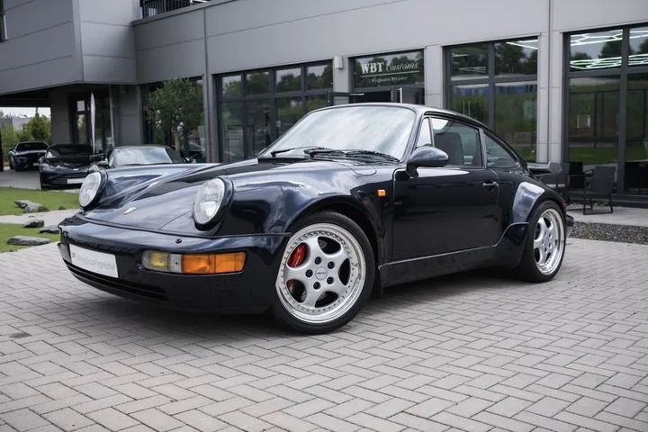 Porsche 964