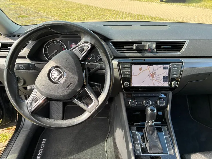 Škoda Superb