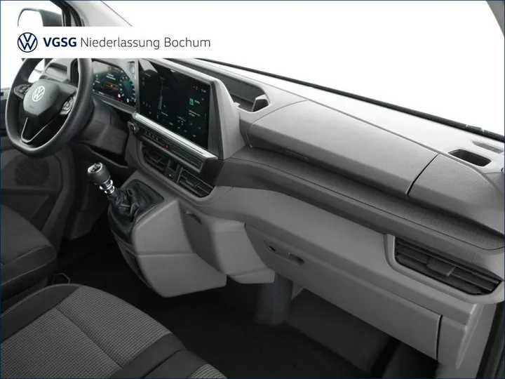 Volkswagen T7 Transporter