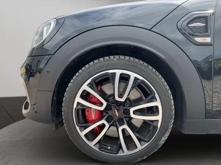 MINI John Cooper Works Countryman