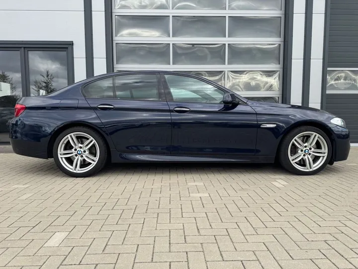 BMW 550