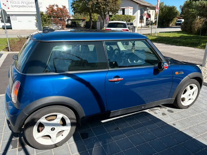 MINI ONE