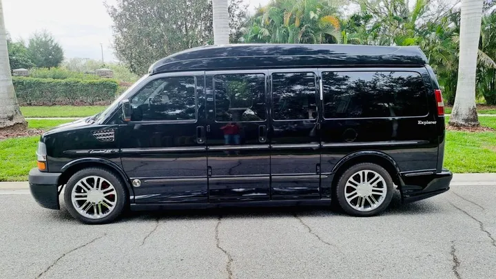 Chevrolet Chevy Van