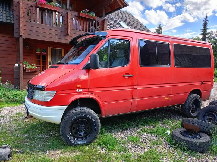 Mercedes-Benz Sprinter