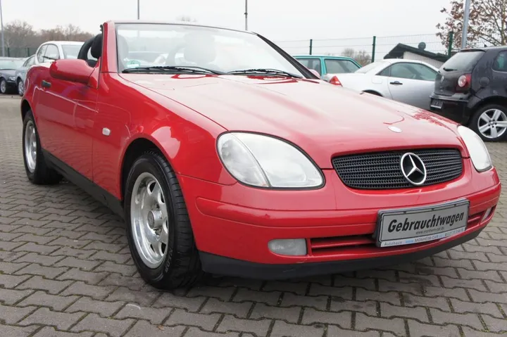 Mercedes-Benz SLK 200