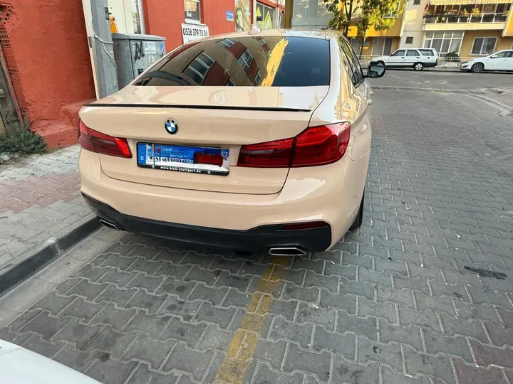 BMW 520