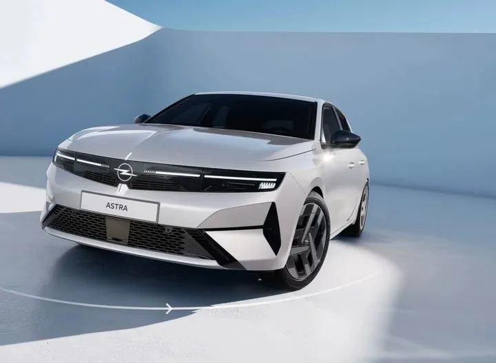 Opel Astra Electric