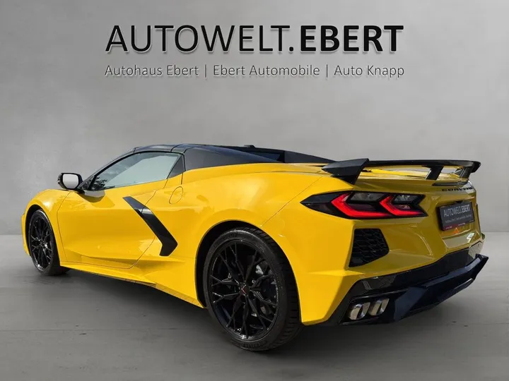 Corvette C8