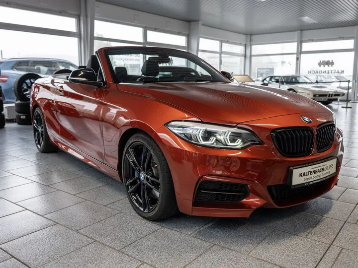 BMW M240i