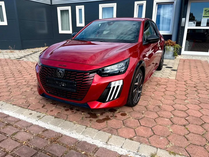 Peugeot 208