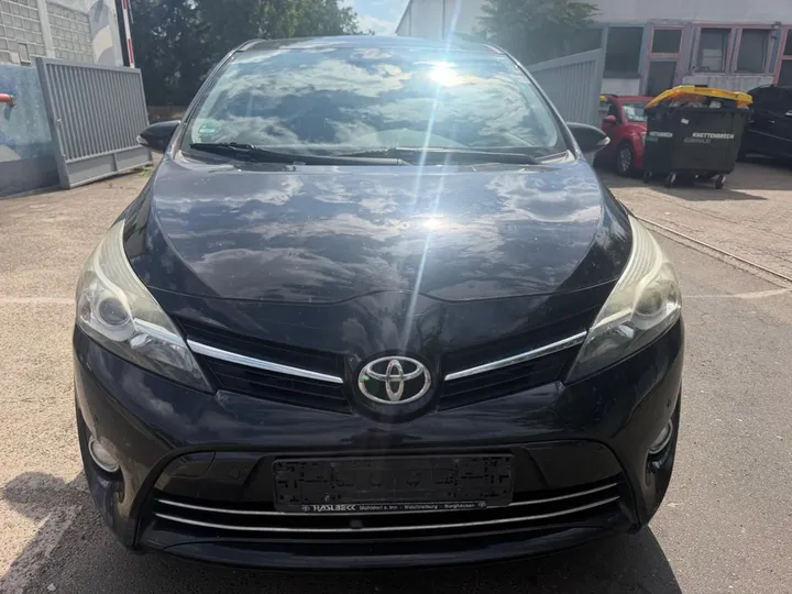 Toyota Verso