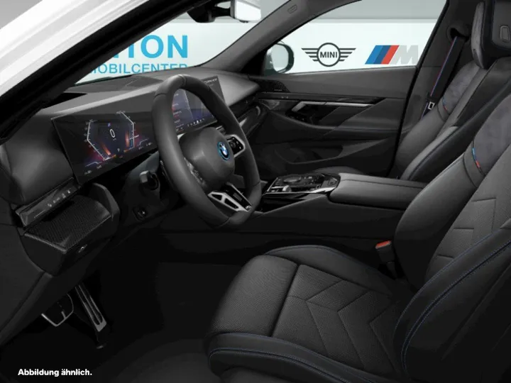 BMW i5