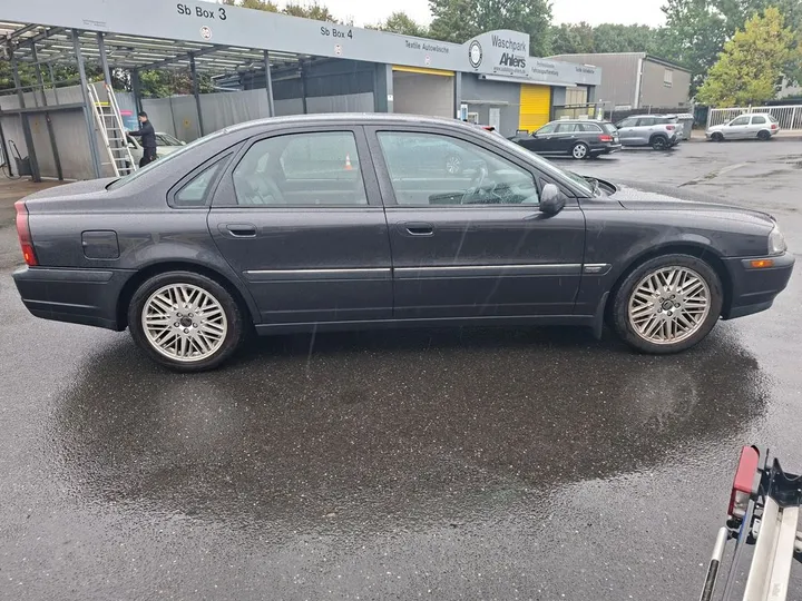 Volvo S80