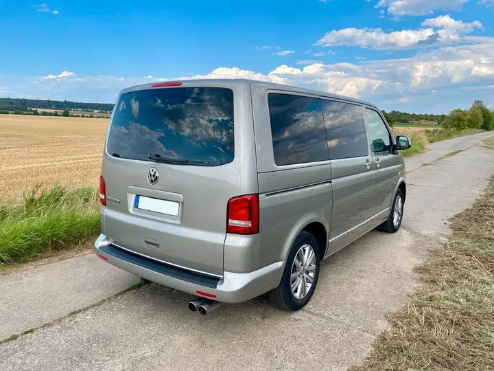 Volkswagen T5 Multivan