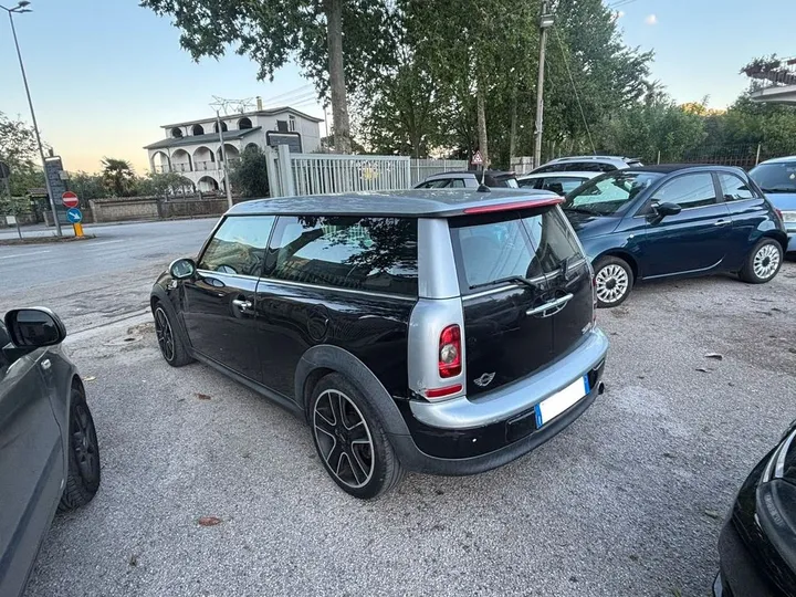 MINI Cooper D Clubman
