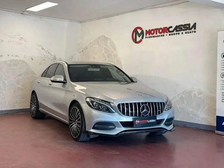 Mercedes-Benz C 220