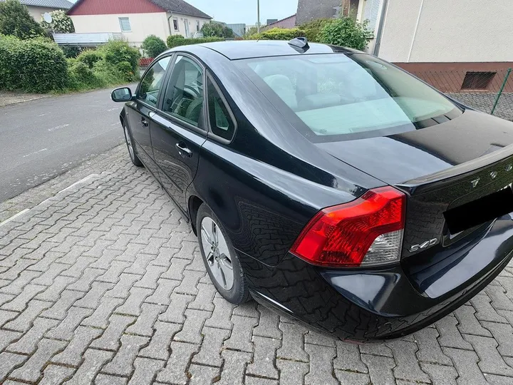 Volvo S40