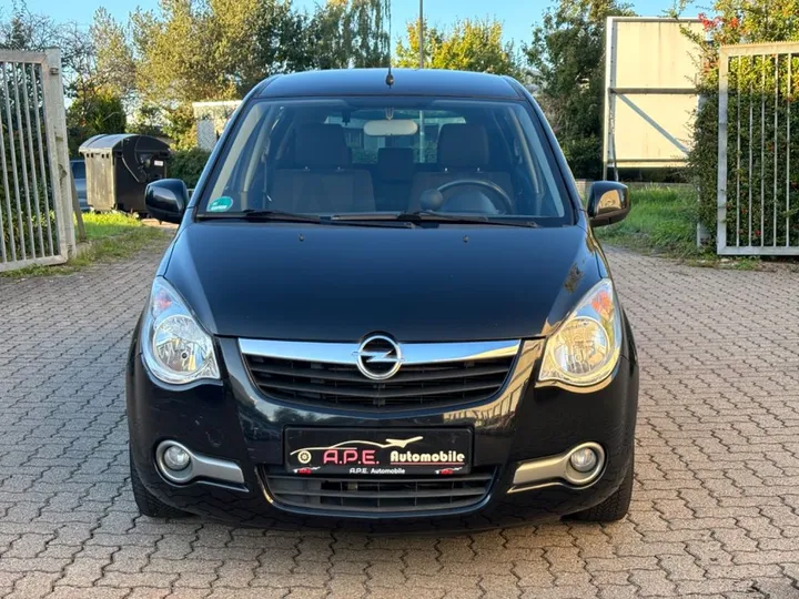 Opel Agila