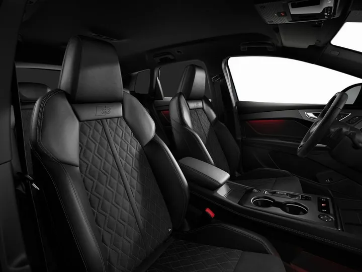 Audi Q4