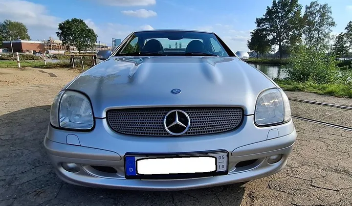 Mercedes-Benz SLK 320
