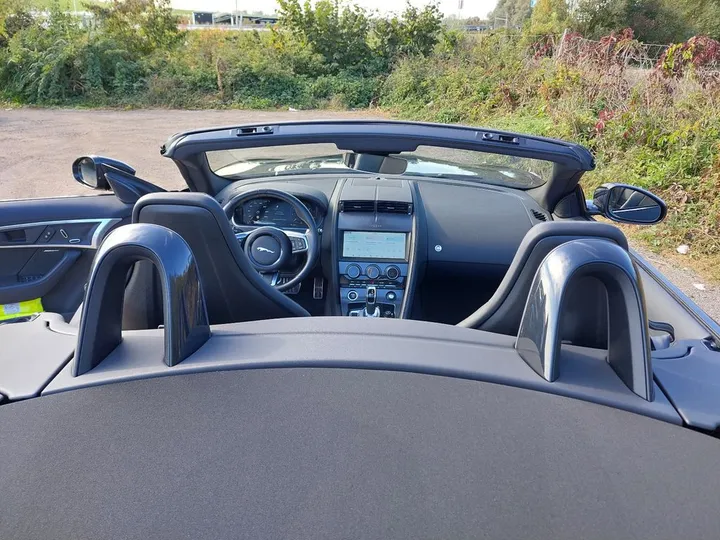 Jaguar F-Type