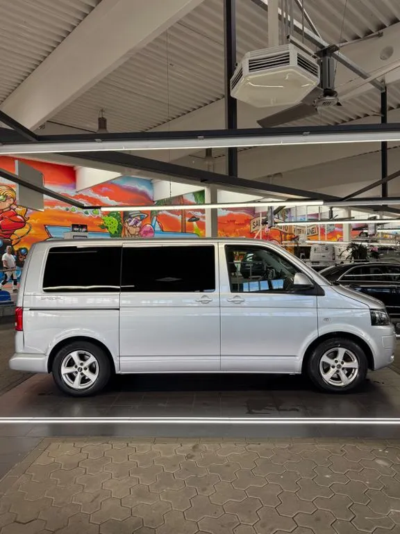 Volkswagen T5 Multivan