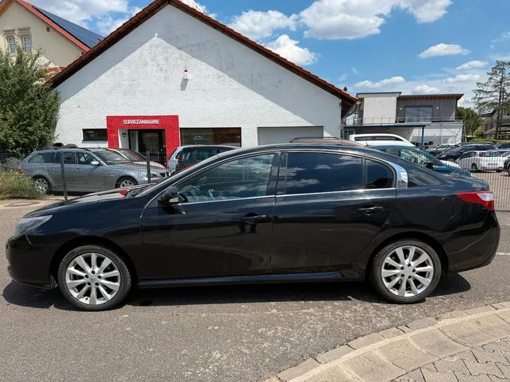 Renault Latitude
