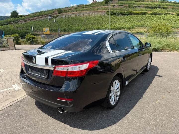 Renault Latitude