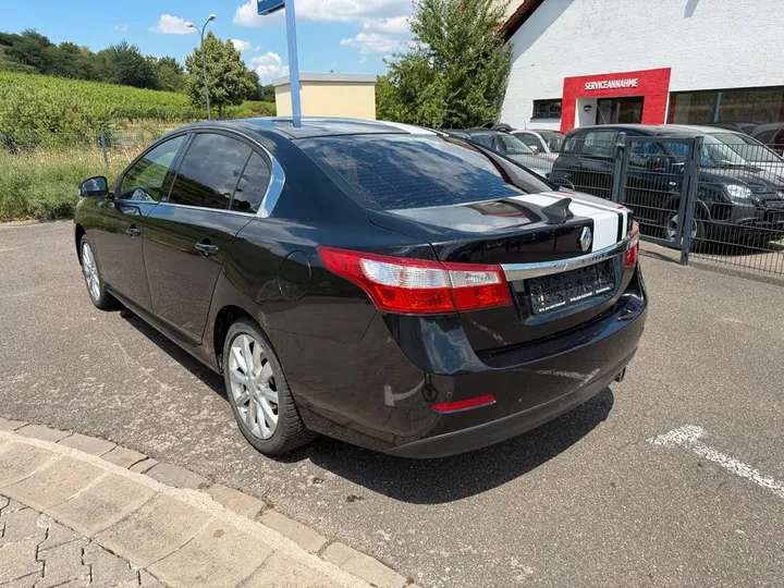 Renault Latitude