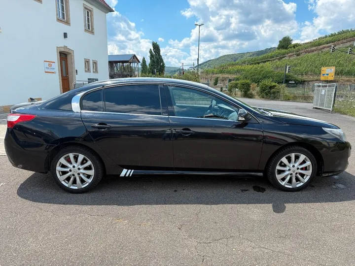 Renault Latitude
