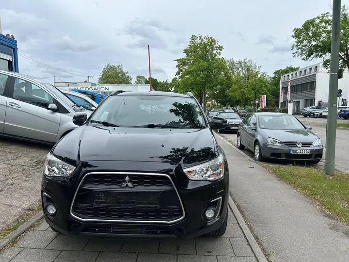 Mitsubishi ASX